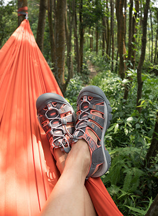 Sandal